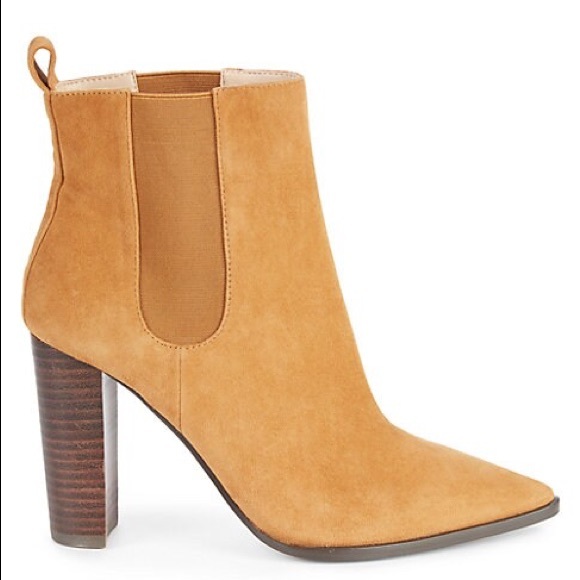 Saks Fifth Avenue Amy Suede Bootie👢 - Picture 1 of 5
